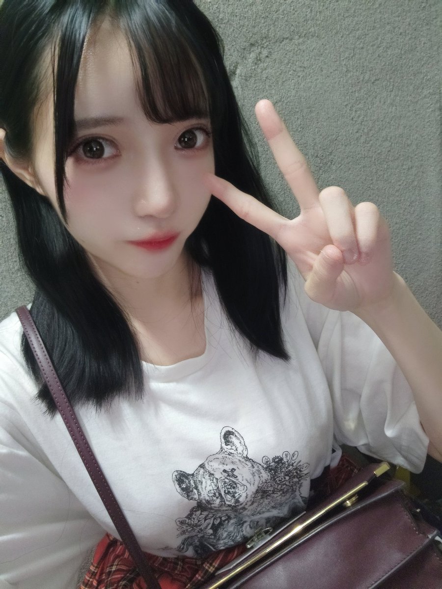 guild_nanami's tweet photo. 本日ログインです✌🏻 

今日はれとちゃんと​！

23時までお待ちしております🍀*゜ https://t.co/UT6wwHfSoD