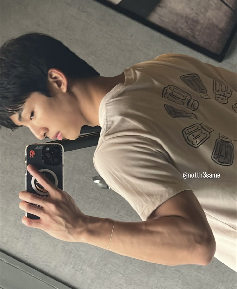 kuuinwonderland's tweet photo. (( face card )) 🫵🏻🤍 https://t.co/YYiWKE4vqw