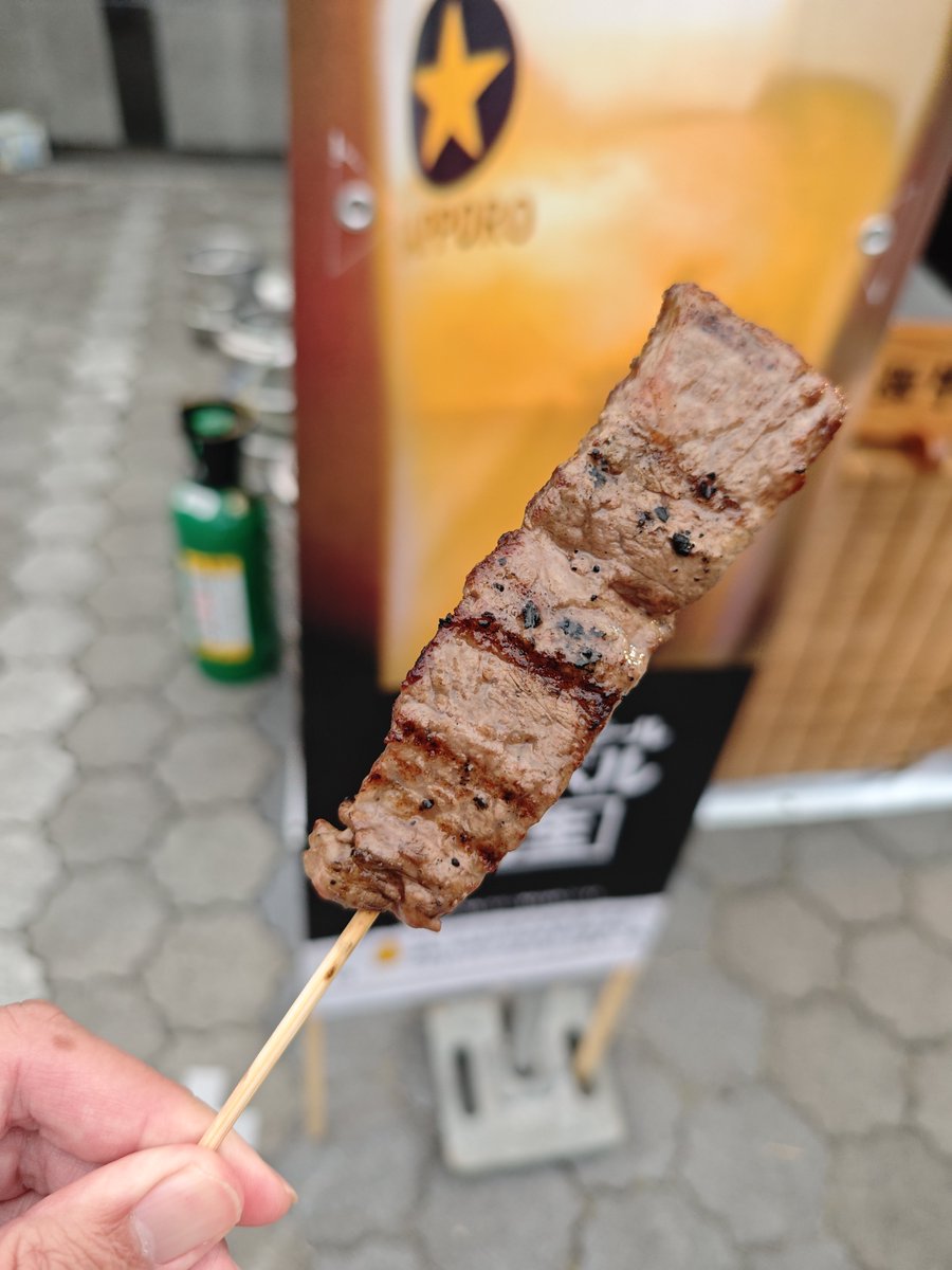 allora1207's tweet photo. @kurenai3309 タン串1080円！
我らヒマラヤスタジアムでは、この牛串が600円なのに🤯 https://t.co/EVvoChybSz