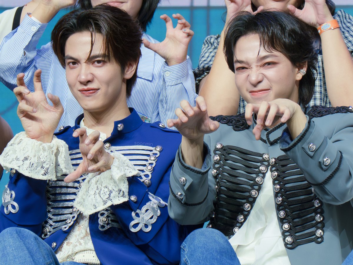shimsoonmin's tweet photo. ระวังแมวดุ 😾🤏🏻

#FoureverYouFarewellParty
#MaxkyBas #แม็กกี้บาส
#maxky_rp #บาสเด็กอ้วนที่แท้จริง https://t.co/iYrcLssDwd