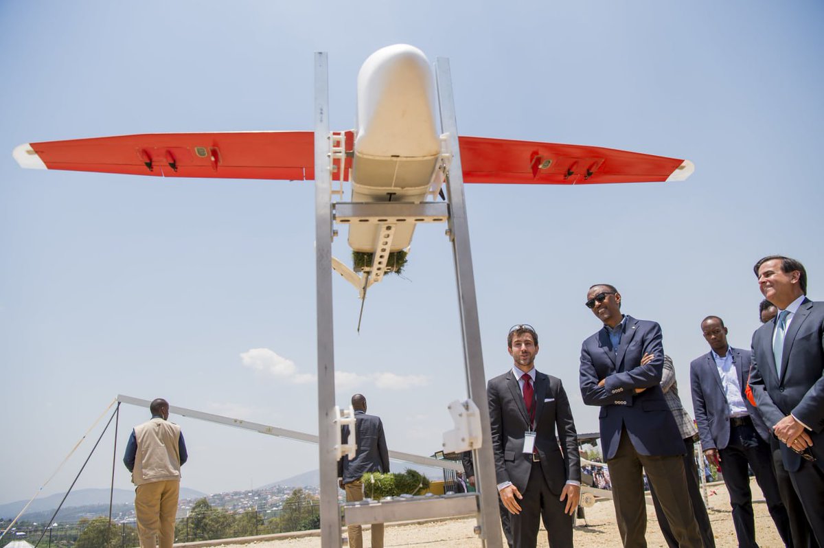 KanyanaVanessa's tweet photo. From pioneering medical drone deliveries to manufacturing vaccines, #Rwanda’s 32 year journey since Liberation has transformed the nation into a global health tech leader, doubling life expectancy to 70.5 years. Backed by 90%+ universal healthcare coverage, Rwanda’s heavy investment in homegrown innovation and digital logistics isn’t just closing development gaps; it is actively redefining the future of healthcare across Africa.