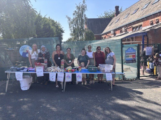 A big thank you to our Hunslet Carr Primary School Community PTA for all of their hard work preparing and running stalls at the Summer Fayre! Image