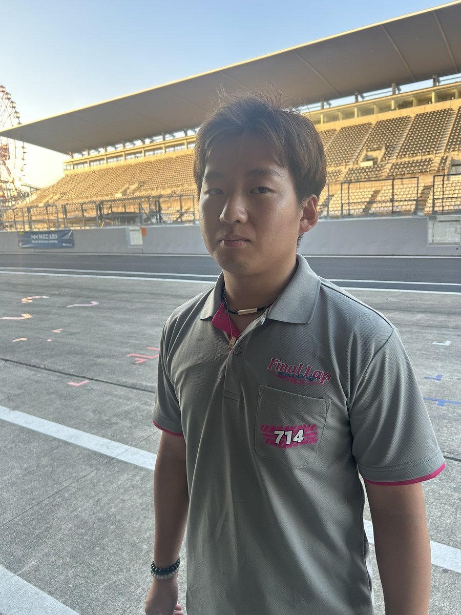 鈴鹿着きました‼️ 目つきの悪い藤原先輩と明日からMEC120の開幕戦
