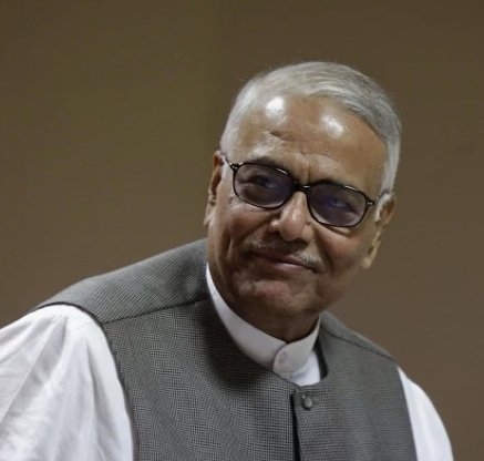 PIC_Delhi's tweet photo. Colleagues in #PIC are grateful to former ministers for External Affairs Mr. @YashwantSinha and Mr. @salman7khurshid for consenting to be part of PIC and to include their names in the members' list. https://t.co/gaYJWZEz3o