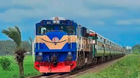 AsianetNewsSN's tweet photo. ರೈಲ್ವೆ ಇಲಾಖೆಯಲ್ಲಿ ಸುರಕ್ಷತೆ ಬಲಪಡಿಸಲು ಮೆಗಾ ಭರ್ತಿ: 4,098 ತಾಂತ್ರಿಕ ಹುದ್ದೆಗಳ ನೇಮಕಾತಿಗೆ ಸಚಿವಾಲಯ ಅಸ್ತು!
Click The Link: https://t.co/wOAG3JvOV1
#RailwayRecruitment2026 #RRBJobs #RailwayJobs #TechnicalPosts #JuniorEngineer #GovtJobsIndia