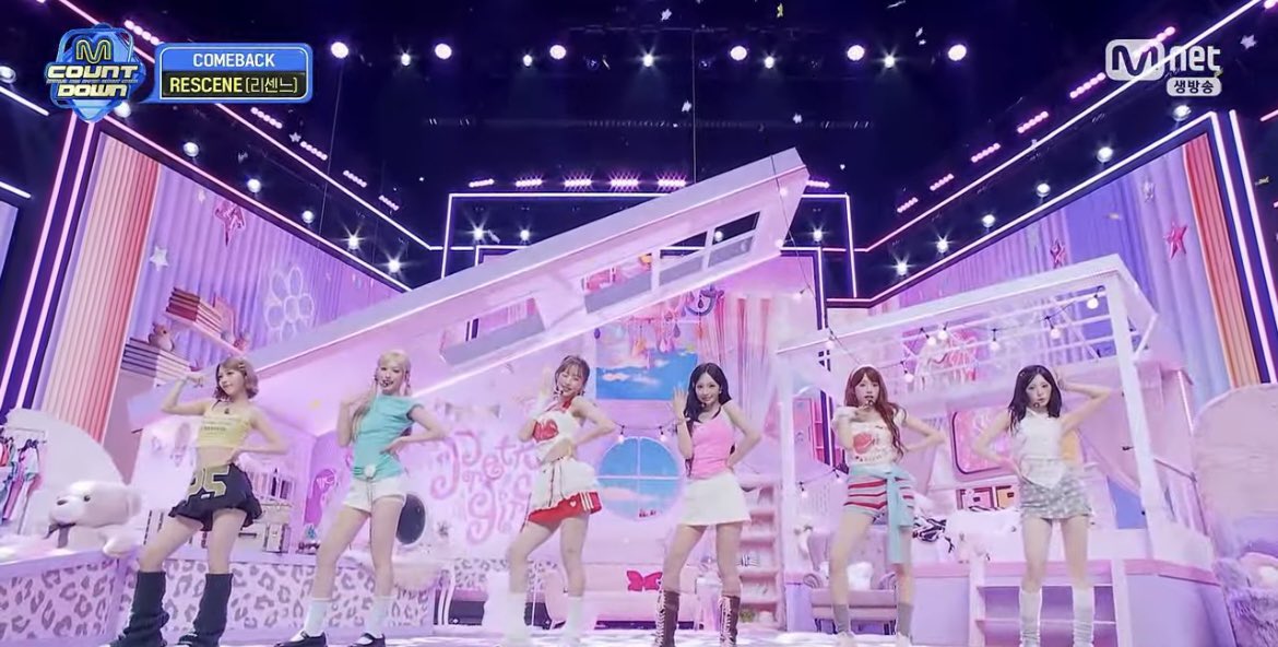 keitadj3's tweet photo. #RESCENE Mカでカムバック

#KARA ニコル合流で「Pretty Girl」 https://t.co/SWhu752jtH