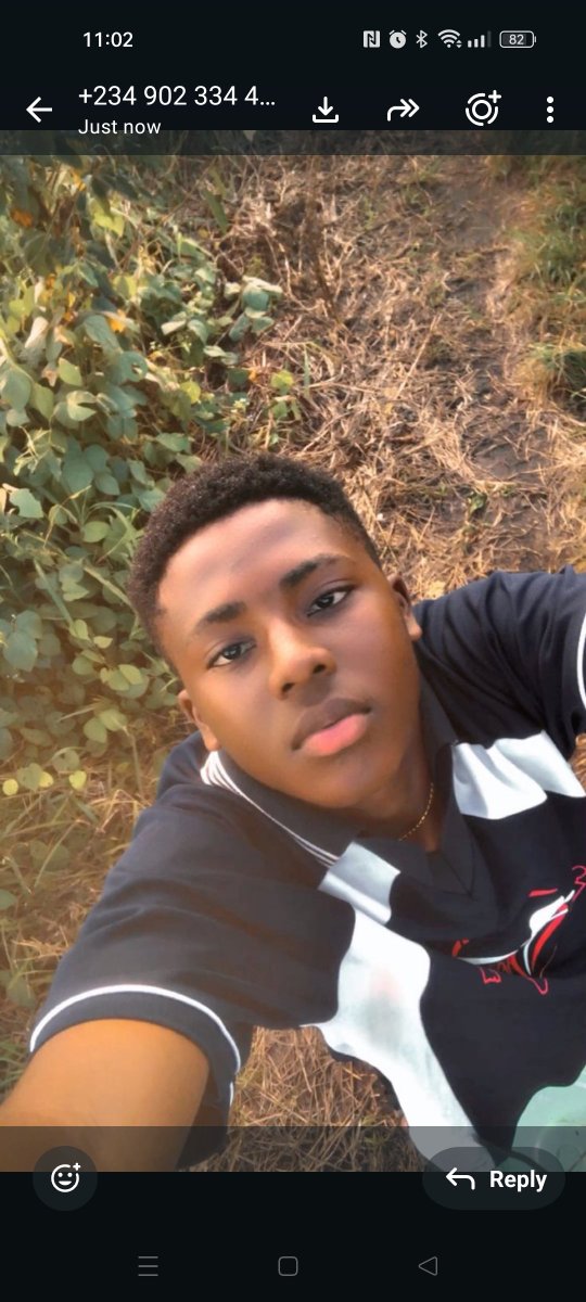 Brebb23's tweet photo. Ladies and gentlemen if you see this Nigerian scumbag please tell him he's a little mouse. https://t.co/T20Lf8CEI0