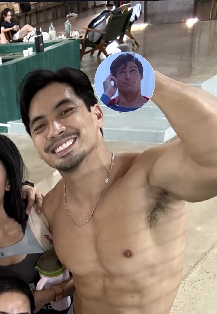 gregorytonight's tweet photo. Daddy Yoshi’s manly hairy armpit is hella hot 🥵 #pitshot #fitnessporn https://t.co/YZRRkCv0UY