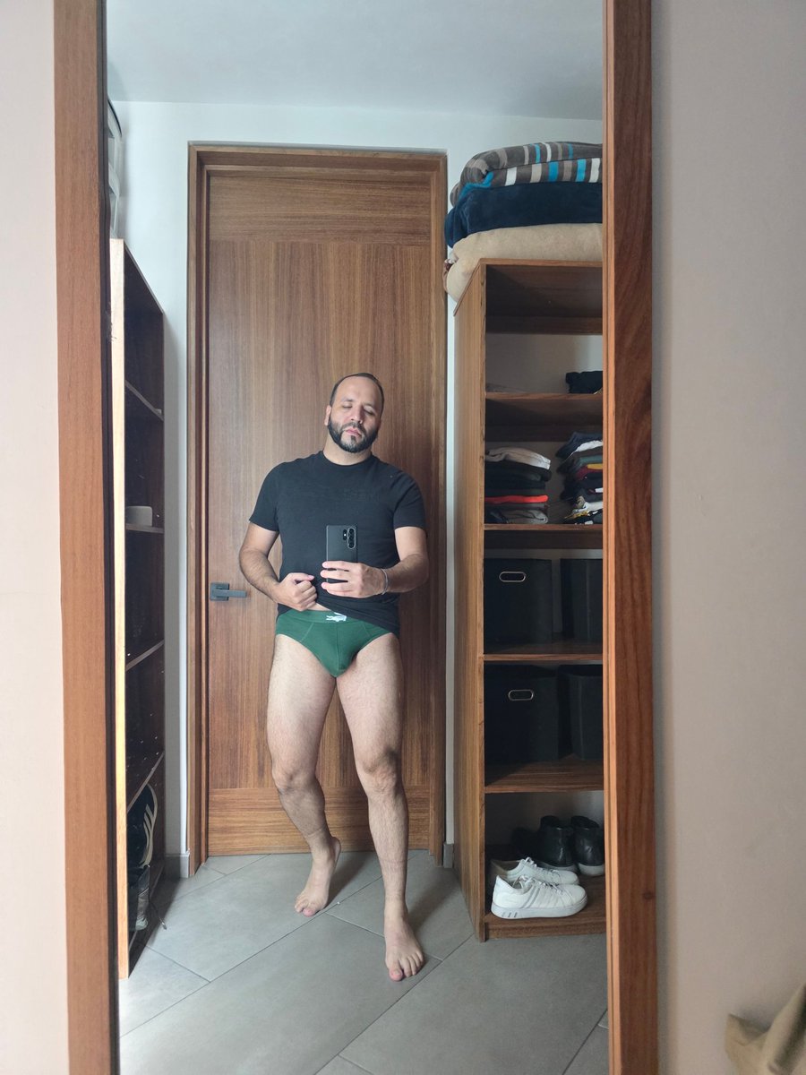chrisextin's tweet photo. @mtymx5 Lacoste https://t.co/K3AWgQc6E5