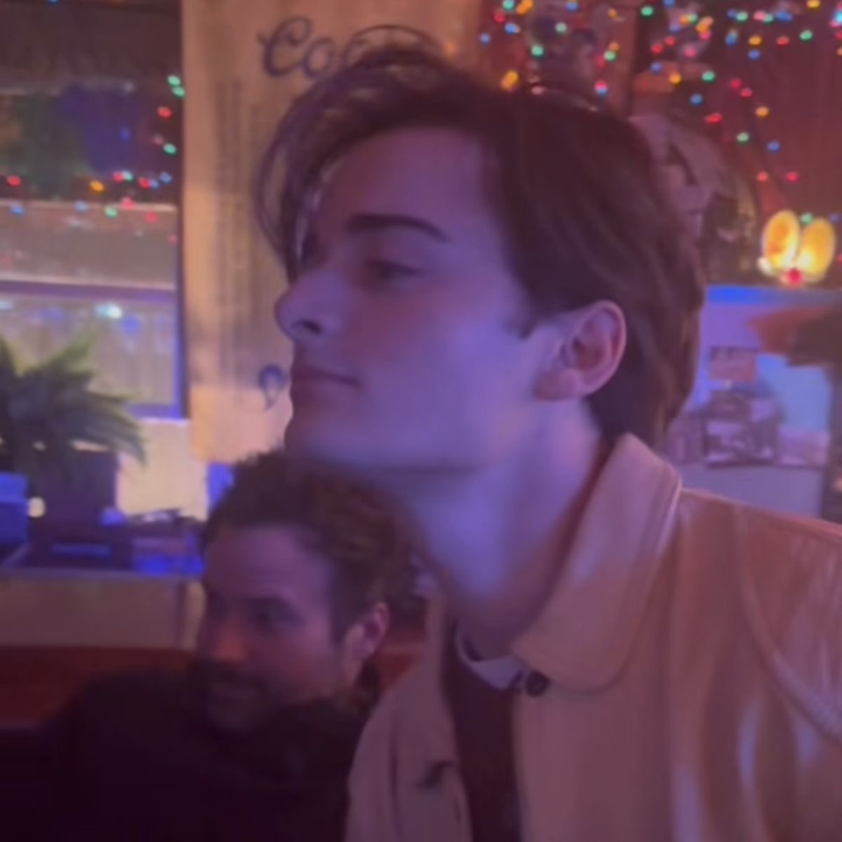 paganfoehtry's tweet photo. a pretty guy indeed https://t.co/5wT8jIXJMp