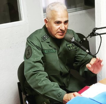 Fantasma_956's tweet photo. Las Caletas de Romero M: El milagro en Oasis Beach o engaño millonario? 

9 días después reseñaron vida de 21 personas incluyendo al vice almirante y director de la policía de La guaira, Gustavo Romero Matamoros. Vale mas muerto que vivo...
 Yusmary Espinoza la Tarántula Negra. https://t.co/VX9Nyx59wl