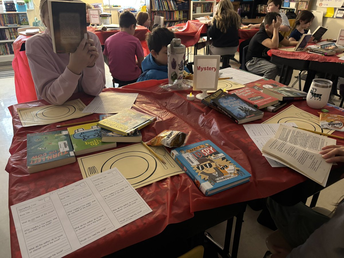 MissJin5th's tweet photo. @burgbengal Book list for my 5th graders in Minnesota. Love building my students into lifelong readers. Check out the book tasting I hold every year to help them find new titles. 

https://t.co/wRQZ6A8K46 https://t.co/CoKuBRsijO