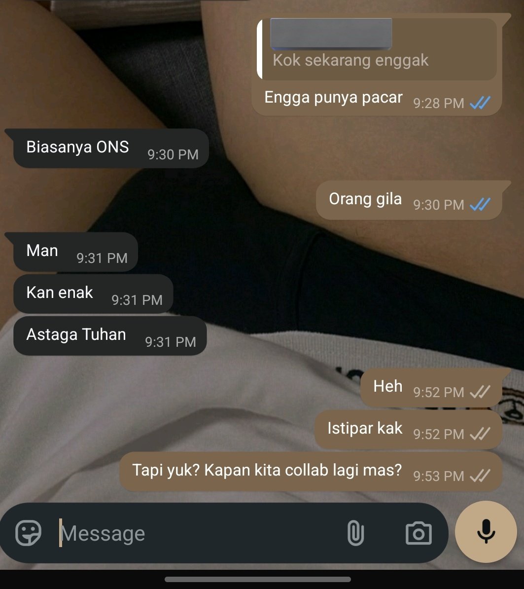 hael_raphael's tweet photo. Aaaa!!! Ada yang mau join sama seleb Surabaya xoxox. https://t.co/kcYQpNQT18