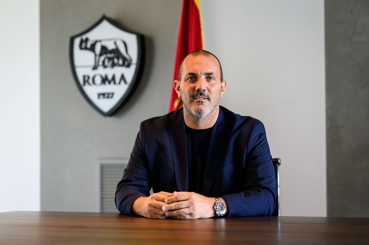 OfficialASRoma's tweet photo. Massimo Margiotta è il nuovo Responsabile del Settore Giovanile 🤝

📄 https://t.co/HBpBWfFCOV 

#ASRoma https://t.co/emVNylGzUo