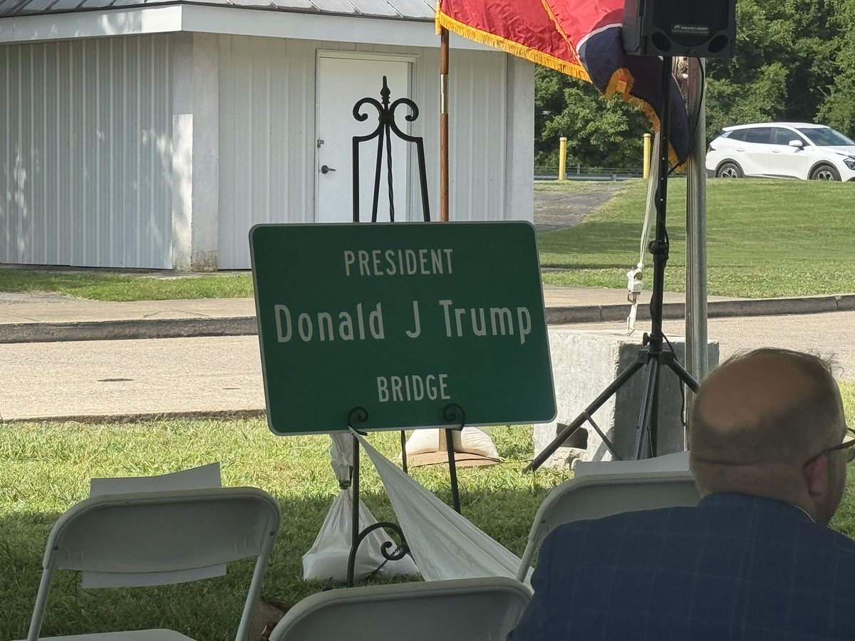 JackZiskin's tweet photo. U.S. Secretary of Treasury Scott Bessant will be unveiling the Donald J Trump Bridge on I-40 in East Tennessee at 11 a.m. I’m on your side on @6News in Dandridge with more to come. https://t.co/IxvlhSeke2