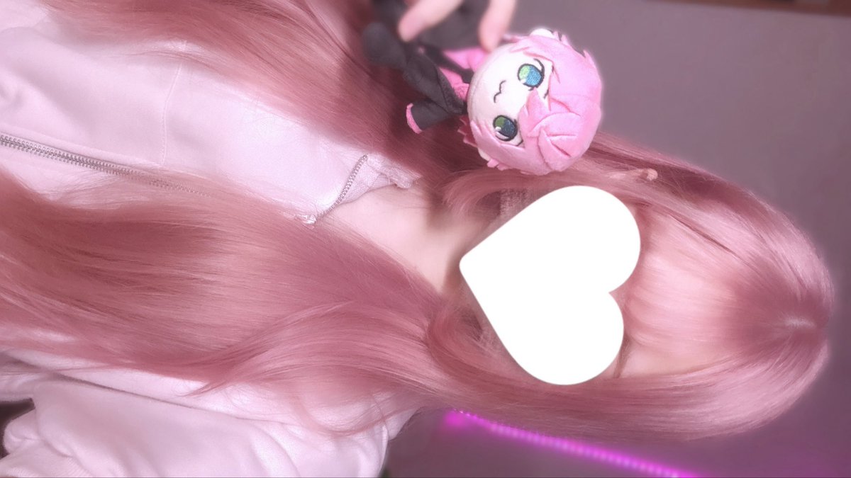 l79n_'s tweet photo. だいすきな人の誕生日にだいすきな人の色🩷 https://t.co/rnuvNdr0yz