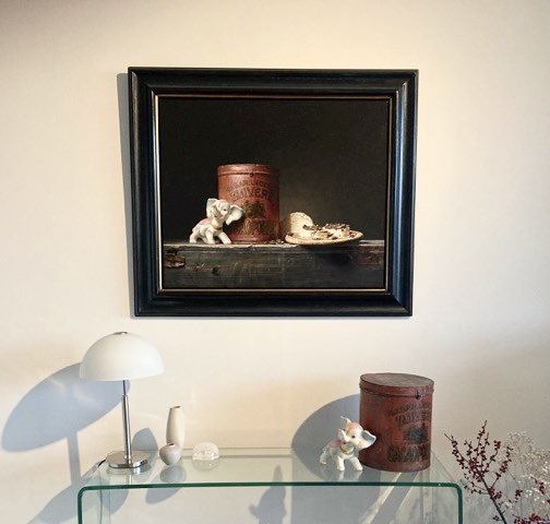 HRReisinger's tweet photo. When purchasing this painting from us, the customer really wanted the cocoa tin and the little elephant to go with it...
#art #painting #oilpainting #fineart #somethingspecial
https://t.co/rNTRtiJM0O https://t.co/tNwGt1Jvkj