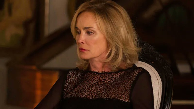 Variety's tweet photo. “American Horror Story” Season 13 will premiere on FX and Hulu on Sept. 24 at 6 p.m. PT.

The new season features the returns of Jessica Lange (her first “AHS” season since 2018’s “Apocalypse”) and Sarah Paulson,  reprising her role as Cordelia Goode from "AHS: Coven." The cast also includes Ariana Grande, Evan Peters, Angela Bassett, Kathy Bates, Emma  Roberts, Billie Lourd, Gabourey Sidibe and Leslie Grossman.

https://t.co/07R2zj5Rg7