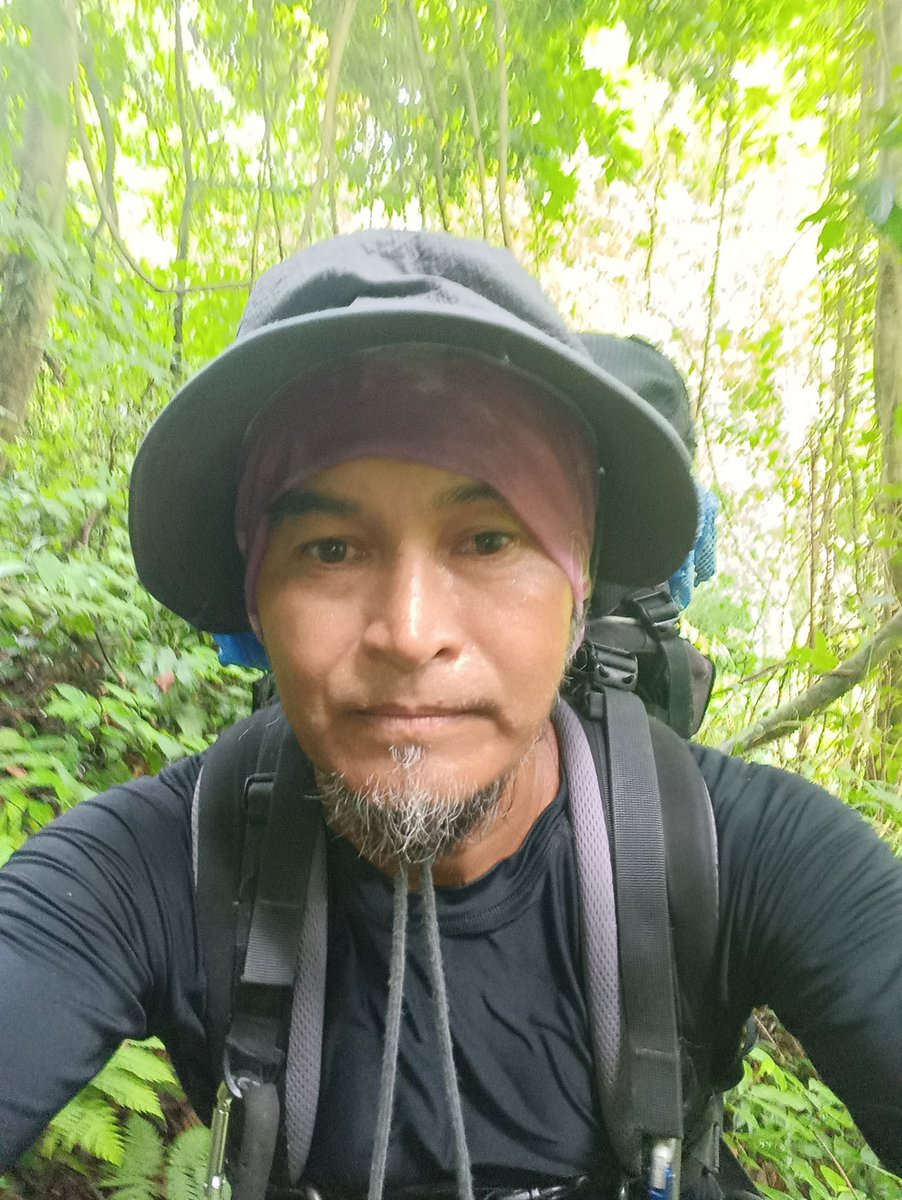 cg2com's tweet photo. หนีเข้าป่าดีกว่ามั้ย https://t.co/c3kbVhY48C