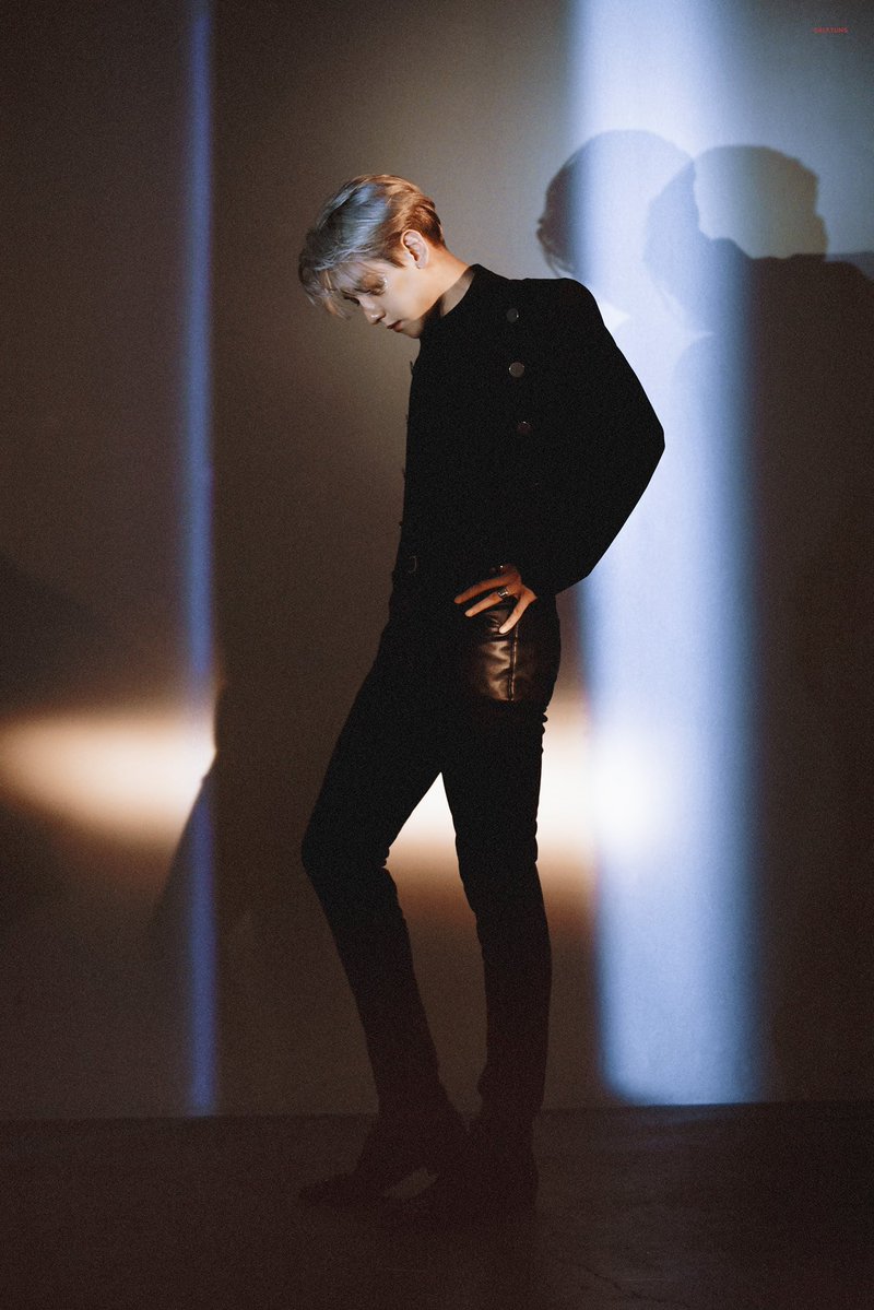 luvbh56's tweet photo. #큥_솔로데뷔_7주년 
#BOLO7thAnniversary 
#7YearsWithSoloBAEKHYUN
#CityLights7thAnniversary
백현아 솔로데뷔 7주년 축하해!!
앞으로도 오래오래 노래해줘🎤🩷 https://t.co/xxFnsWE6ur