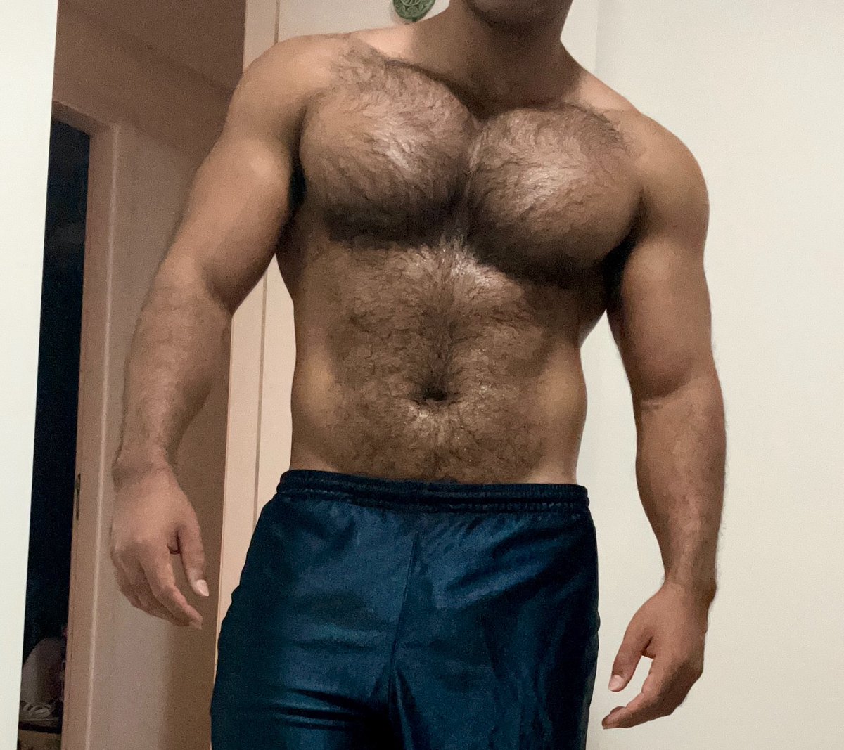Nicodaddy1's tweet photo. Need a bottom to lick daddy  💦 https://t.co/PDveosTMkE