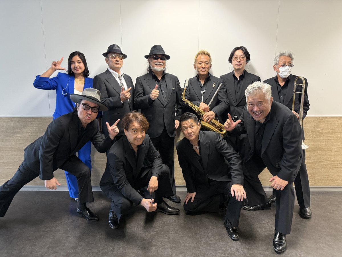 CKB_official's tweet photo. ビルボードライブ東京1日目ありがとうございました！！

暑さも悲しみも吹き飛ばし、素敵な空間をさらに彩る皆様の声援、最高にイイネッ！！！

これからもより良いステージをお届けできるよう努めてまいりますので、引き続き温かい応援をよろしくお願いいたします🥳

by staff

#クレイジーケンバンド https://t.co/NnsXRVdQxo