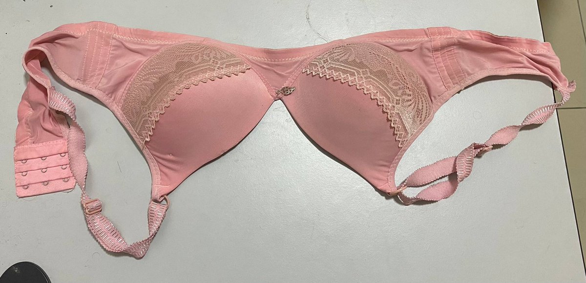 dontknowei1n's tweet photo. harini kita amik yg pink pula😝😝 https://t.co/VPXfEXD378