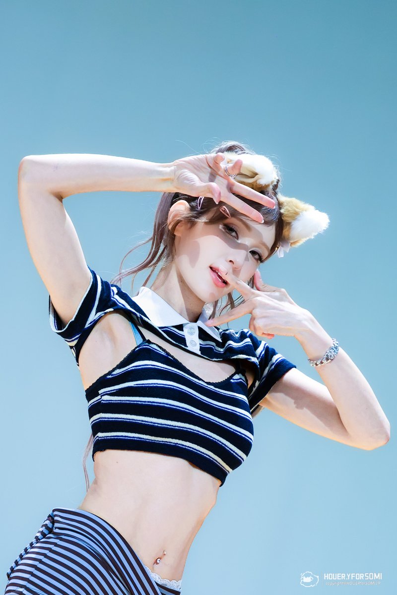 HOUERforSOMI39's tweet photo. 260523 케이타운포유 팬싸인회 HQ.
Suddenly

#전소미 #JEONSOMI #아이오아이 #IOI https://t.co/ZNd1Jlf685