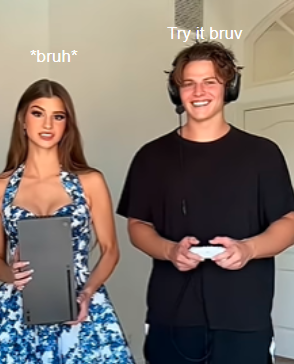 RainerCode8313's tweet photo. AT LEAST RESPECT HER #bacon4life #brookemonk #samdezz https://t.co/rpEUyqre08