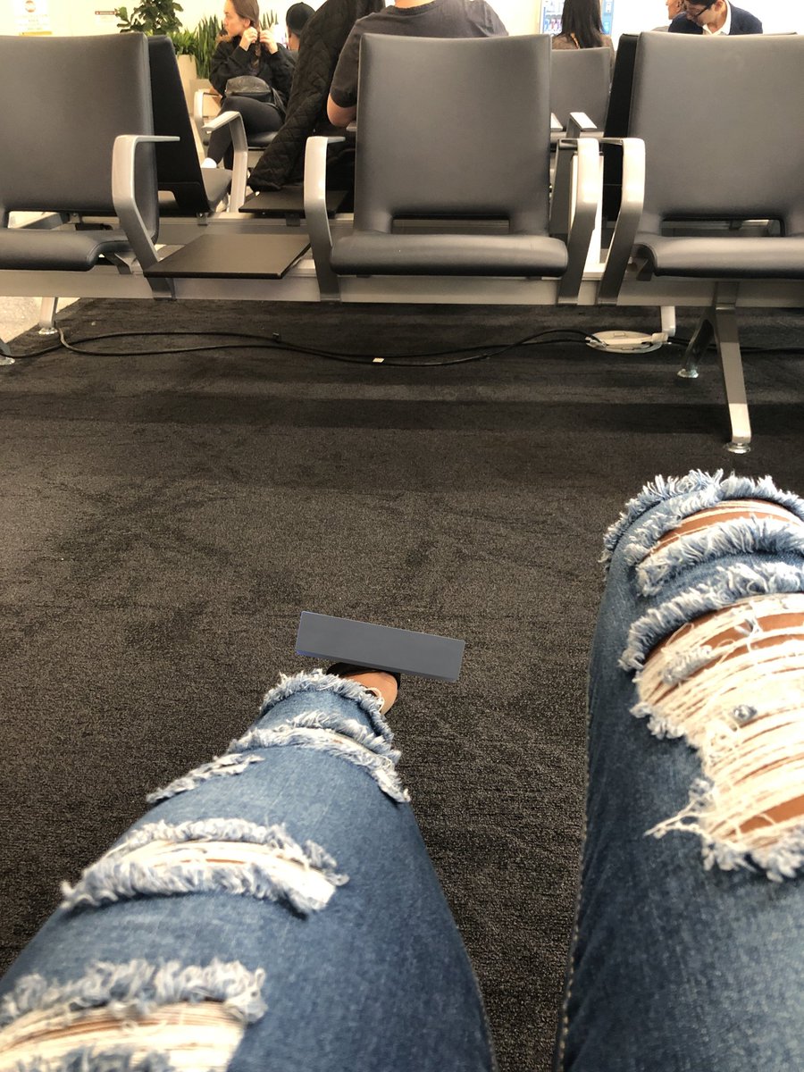 itsjustkeekable's tweet photo. You simps wouldn't even deserve to lick the bottom of my heel clean. You're only good for one thing. Going broke for me 😈 now make yourself useful https://t.co/tkue4JKnJM