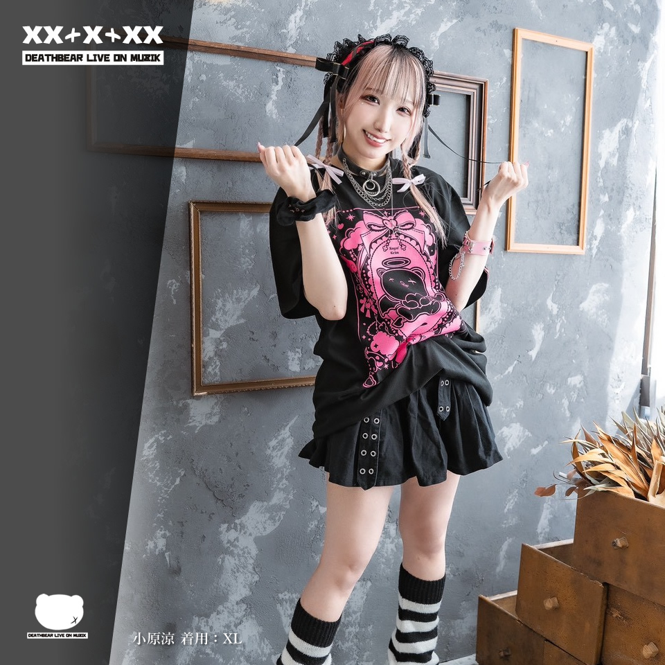 deathbear_net's tweet photo. 【SugarGrim】My Dark Fairytale【7.13まで送料無料】

My Dark Fairytale
脳内天使と悪魔が喧噪！

購入特典：小原涼さんメッセージ入りブロマイド

なんと。秒で黒ボディが残り１点に…。 https://t.co/TBE0cljowL
