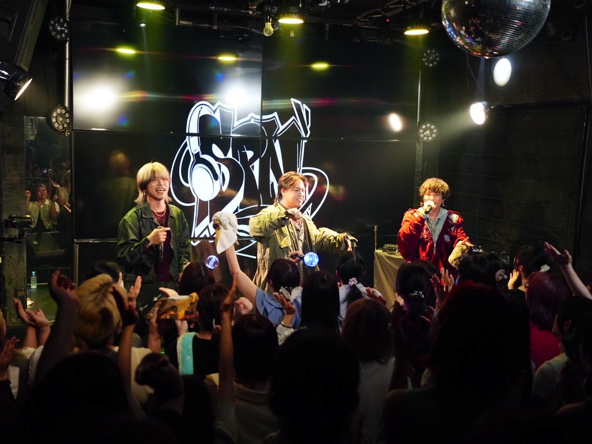 SPN__official's tweet photo. 本日は「ALL LOVE」DAY.2💥
ありがとうございました‼️

この場所に僕たちを呼んでくれた
"BREAQQQL"本当にありがとう。
フロアのみんなも素敵でした🤝

"BREAQQQL"が大好きです。

#Synphony #BREAQQQL https://t.co/Vt1H9rv9qJ