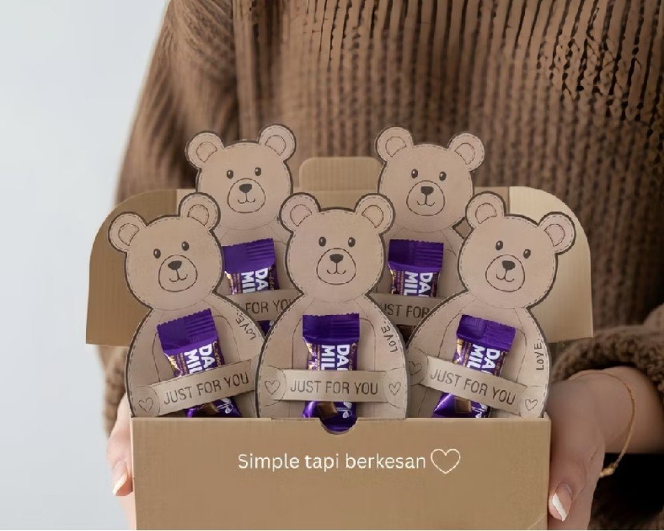 Choco_berriesna's tweet photo. mini gift idea yang bisa req snack dan ucapan harganya cuman 1-3k ajaaaaaa 🤯 https://t.co/P1ELuumSXk