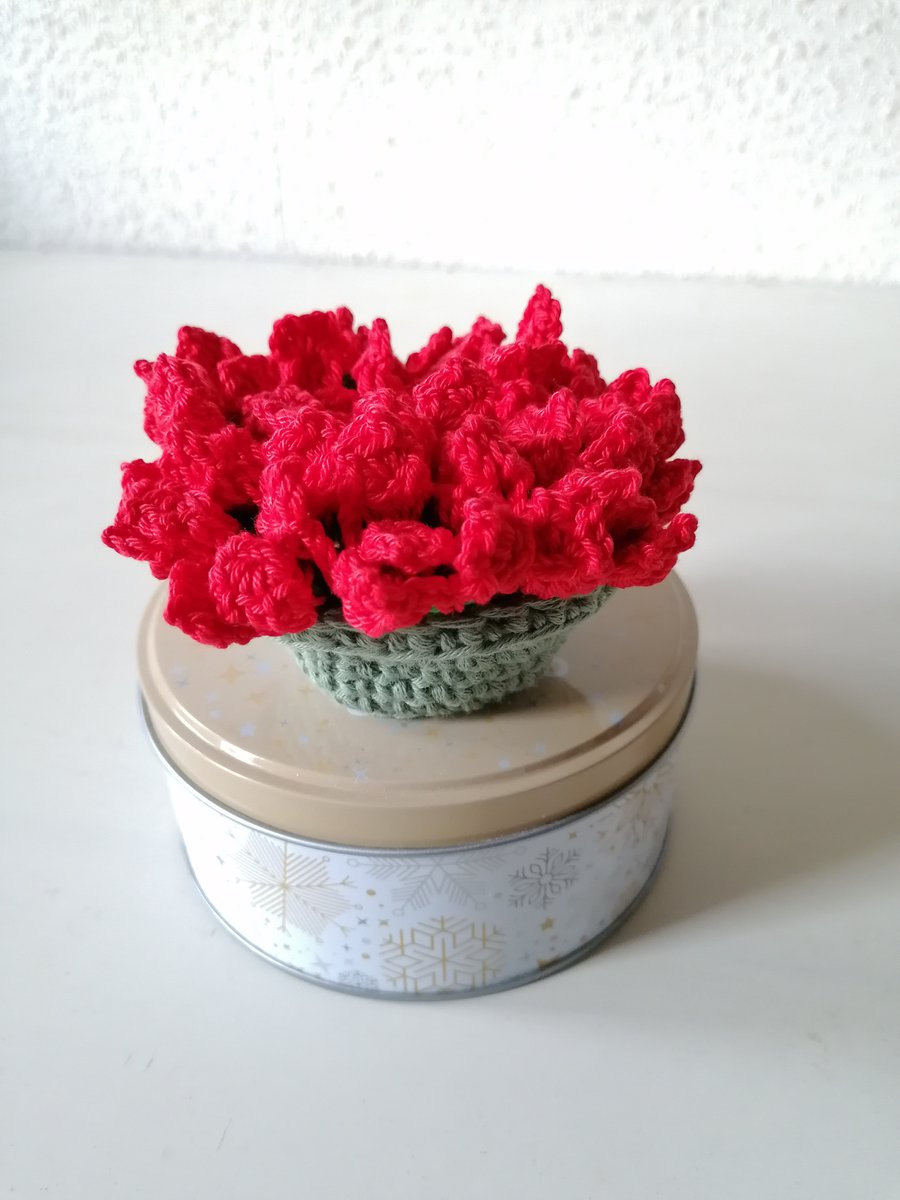VaCoffee_'s tweet photo. Häkelrückblick 🧶 #21

Ein Blumentopf, der sich in süße kleine Untersetzer entfaltet 🌹
Fand die Idee damals so süß einfach!

Unterstützt mich gern mit Like und Retweet ❤️ https://t.co/47TWQqqPIm
