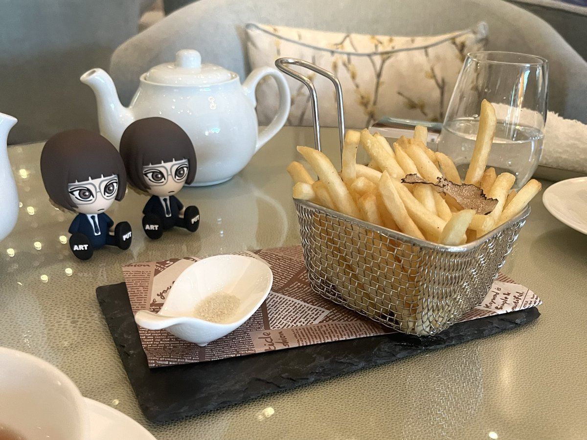 ____decO3's tweet photo. パレスのかき氷、圧倒的ナンバーワン🦢💓ありえない美味しさだった、、、からのストストも最高だった🍊ガチ感謝！SixTONES 6人をこれからも応援し続けます⭐️ #SixTONES_Stock https://t.co/2l0tgYYouo
