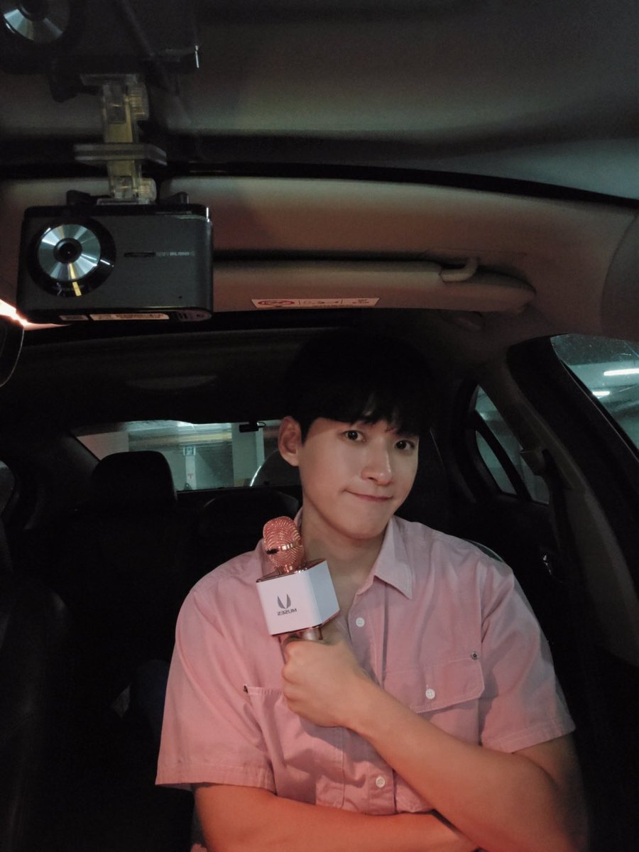 bws_sz's tweet photo. 요즘 미모 물 올랏다 https://t.co/FX5PsQlEzb