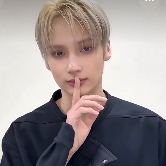 Becauseofu27553's tweet photo. 🤫🤭 https://t.co/SFHmXpfMDd
