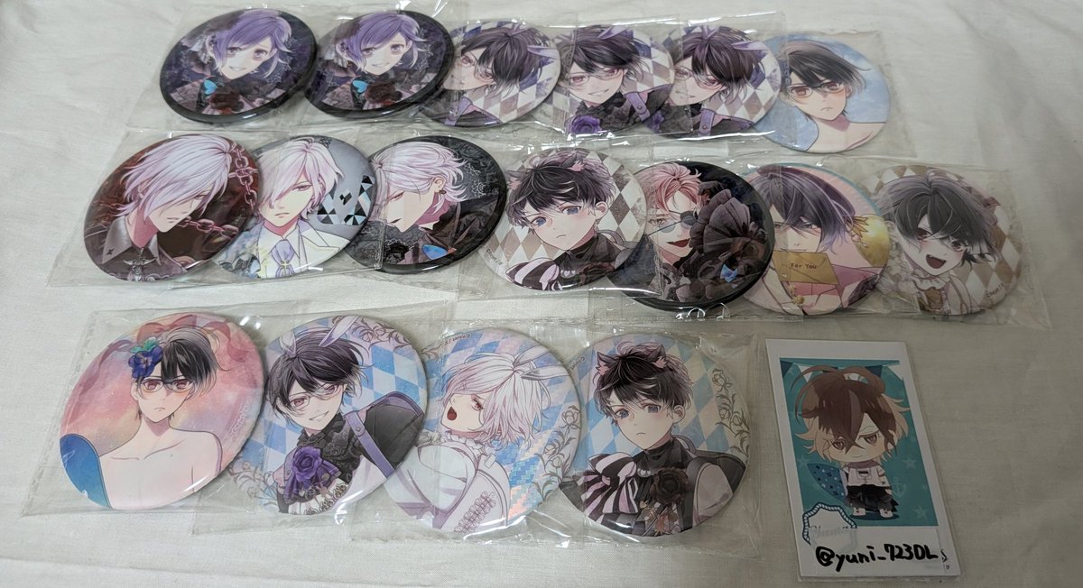 yuni_723DL's tweet photo. [交換]郵送
DIABOLIK LOVERS ディアラバ   缶バッジ

譲
アヤト、カナト、ライト、シュウ、レイジ、スバル、シン、キノ

求
同種/画像2、3　コウ、ユーマ
同異種SD缶バッジ　コウ、ユーマ https://t.co/uzCEMenauJ
