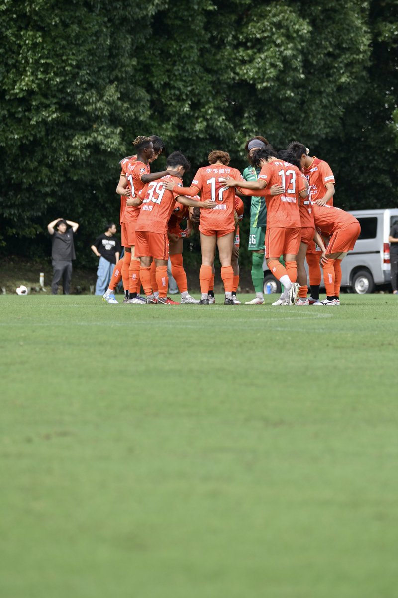 ehime_fc's tweet photo. 🗳️｜愛媛FC 選手への質問を大募集✨
#ehimefc #愛媛FC 

どの選手への質問かを記載のうえ、
質問内容を【リプライ・引用リプライ】にてお送りください‼️

選手が回答してくれるかも...！？🫣

（例）
「〇〇選手、試合前はどんなことを考えていますか？」
「〇〇選手、早く走るコツを教えてください！」etc...

皆さまからのご質問お待ちしています✨