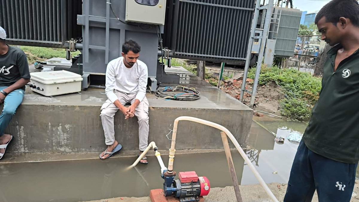 PVVNLNOIDA's tweet photo. Supply of sector-84 Noida substation is interrupted due to heavy rain in Noida. supply will be resumed soon.@UPPCLLKO
@UppclChairman
@ChairmanUppcl
@mduppcl
@MdPvvnl
@1912PVVNL
@aksharmabharat 
@DirTechPvvnl
#GoodGovernance
#VikasExpress
@neaindia
@dmgbnagar
@iianoida https://t.co/AOcaTLca5W