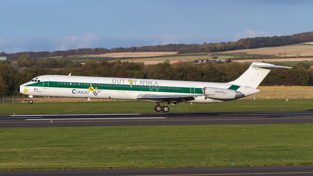 n194at's tweet photo. Insel Air
McDonnell Douglas MD-82 N431LF
PIK/EGPK Prestwick Airport
October 17, 2009
Photo credit Prestwick Aviation Photography
#AvGeek #Airline #Aviation #AvGeeks #Maddog #MD80 #InselAir #PIK #Prestwick @edelweiss330 @MD80com https://t.co/9OlOs9hap3