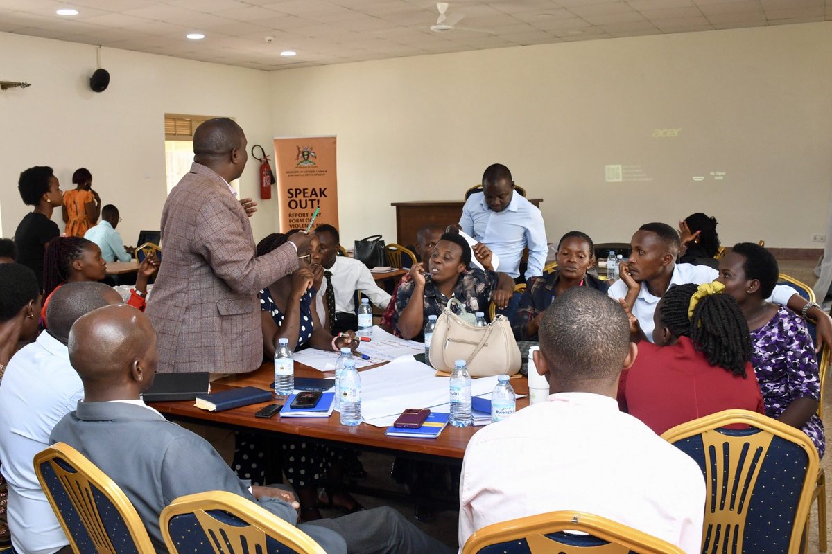 sauti116's tweet photo. 🔄 ONGOING | Isingiro District 🇺🇬

The capacity building session is now in full swing! 💙

Participants have been divided into two working groups.

👥 Group 1 — Settlement Partners
👥 Group 2 — Local District Leaders

Both groups are actively discussing and customising the National GBV and Child Protection Referral Pathway into the Isingiro District format ensuring it is practical, locally relevant and responsive to the unique needs of both refugee and host communities. 🙏

This is what real collaboration looks like. 💪🇺🇬
@UNHCRuganda 
#Sauti116 #Prospects2 #GBV #ChildProtection #Isingiro #MGLSD #UNHCR #RefugeeHostingDistricts #HappeningNow #Uganda 🇺🇬🔥