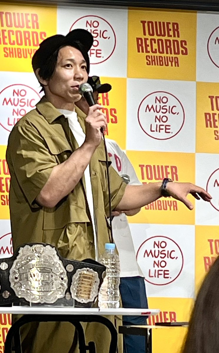 mixcat_gu's tweet photo. 2026.7.9
#タワ渋njpw 
#YOH
テキトーすぎる（褒めてます☺️ ） https://t.co/557EaIDheX