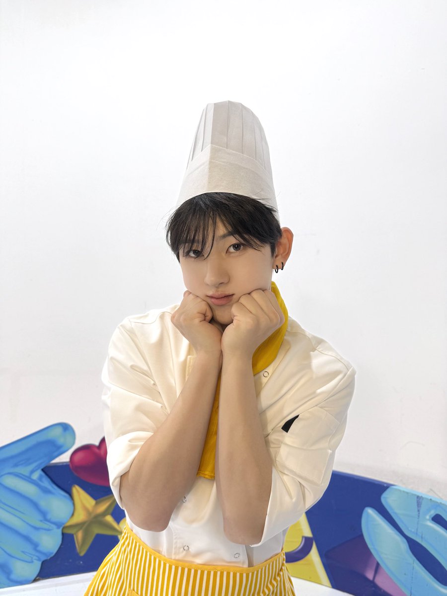 kickflip_jype's tweet photo. 📸ᴋɪᴄᴋᴋɪᴄᴋᴅᴀʏ

260709
Mnet 엠카운트다운 MC 계훈

#KickFlip #킥플립
#계훈 #Kyehoon https://t.co/Mf1TpEvaEP