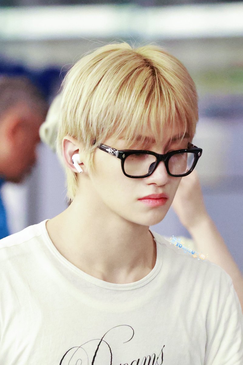 TOAST_03280531's tweet photo. 260709 HND🛫
👓
#TWS #투어스 
#JIHOON #지훈 #한지훈 https://t.co/zVXdl97fxD