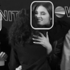 beaapb's tweet photo. dia da pessoa mais incrível do mundo e que me faz muito feliz <33 https://t.co/M3EXDocudV