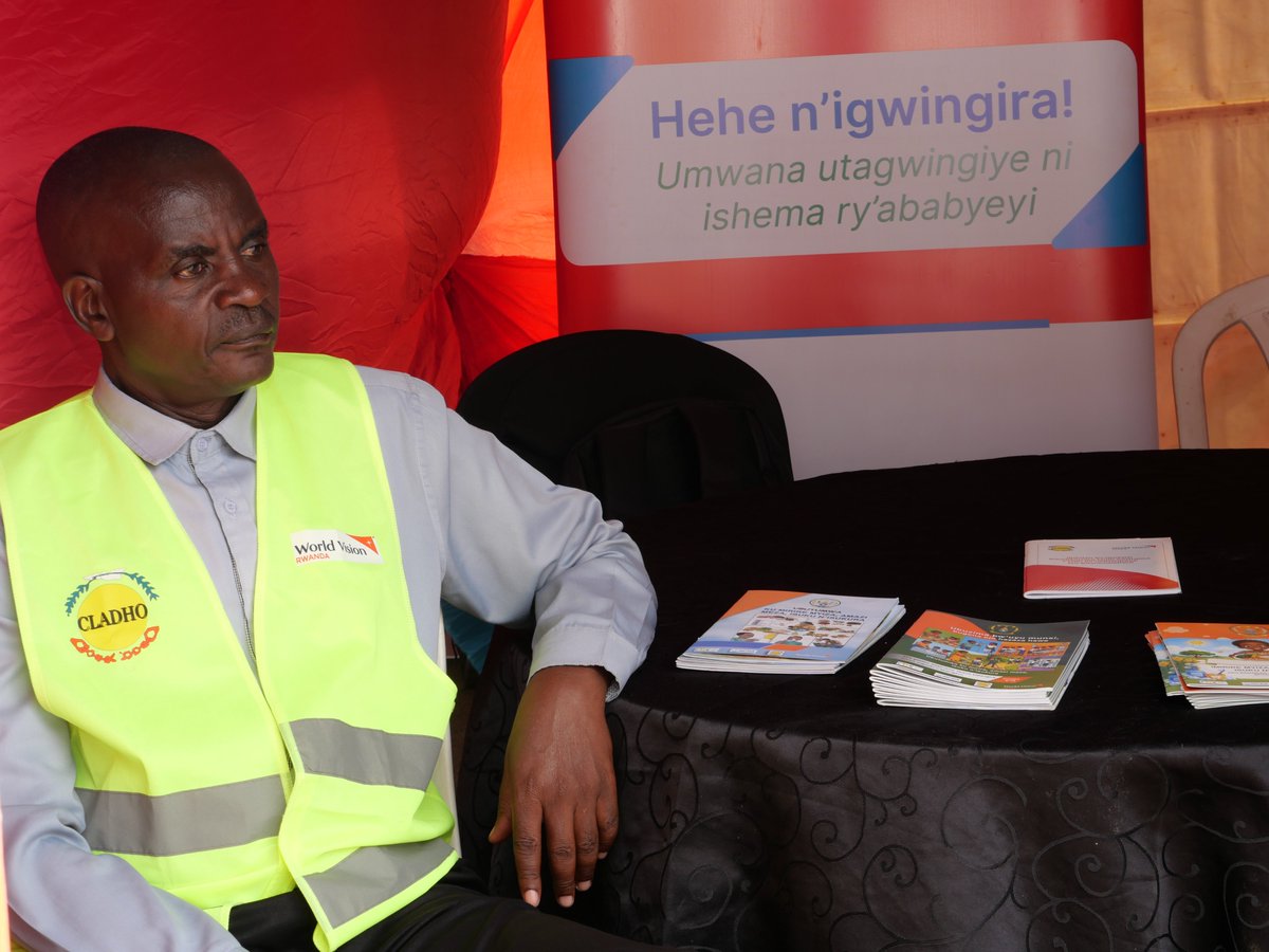 CladhoRwa's tweet photo. 1. Kuri uyu wa 8/07/2026,mu karere ka Gicumbi habereye "OPEN DAY" y' iminsi 3,aho abafatanyabikorwa b'aka karere barimo na #CLADHO bamuritse ibikorwa byabo byatumye iterambere ry'umuturage rigaragara muri uyu mwaka w'ingengo y'Imari ushize.@CladhoRwa @WVRwanda @safari_emma https://t.co/zoy6cKUwlG