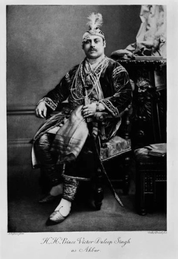 Victor_Duleep's tweet photo. VICTOR AT THE 1897 DEVONSHIRE HOUSE BALL https://t.co/MYoJWMsfIT