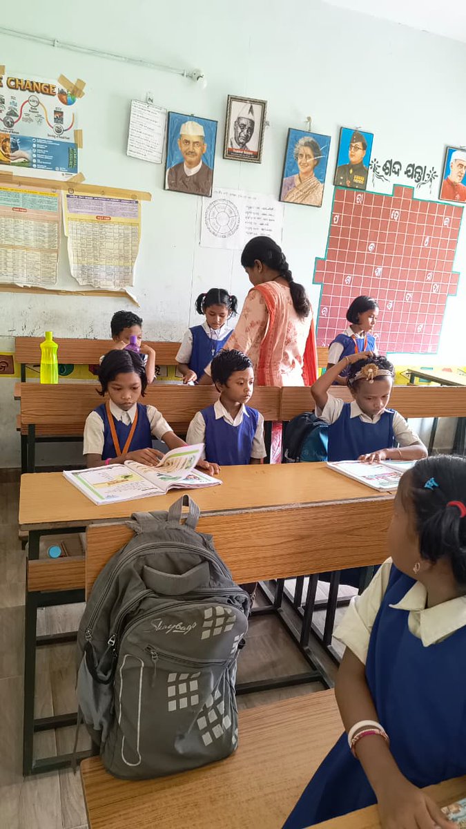 BdoKukudakhandi's tweet photo. WEO Kukudakhandi visited Kumbhajhari Sevashrama and interacted with the HM and children. https://t.co/NlS8qJ1mh4