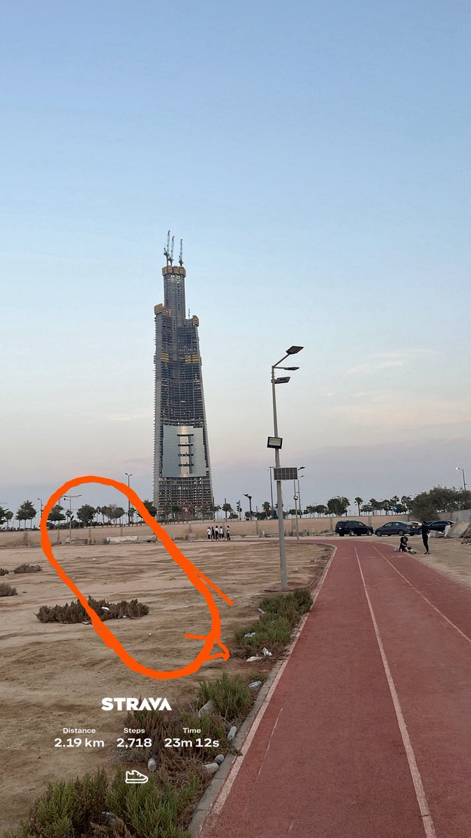 fawz_fbn's tweet photo. 🥤🏃🏎️ https://t.co/Vrj9Rdh73I